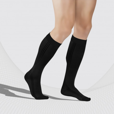 Compression knee stockings for sport and active lifestyle, unisex